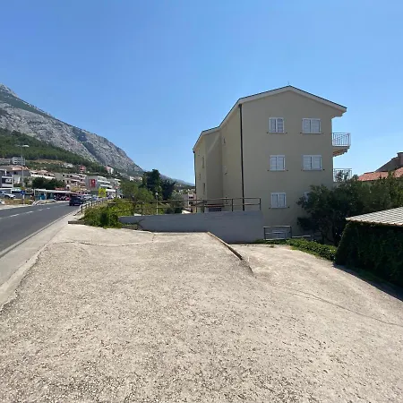 New Papillon Apartman Makarska